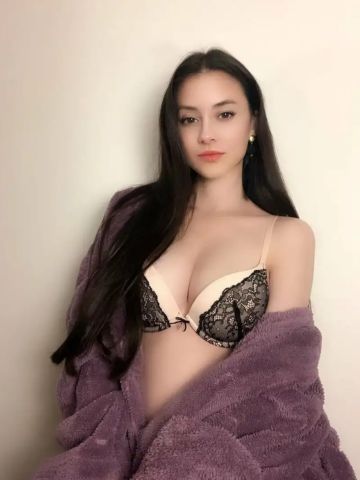 Юна